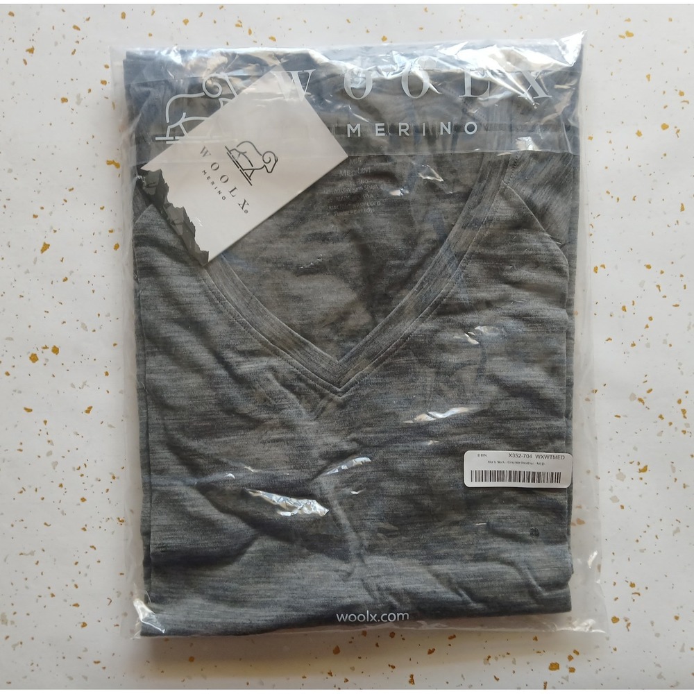 NEW Woolx Mia V-Neck Merino Wool Regular Fit Top - Graphite Heather Medium